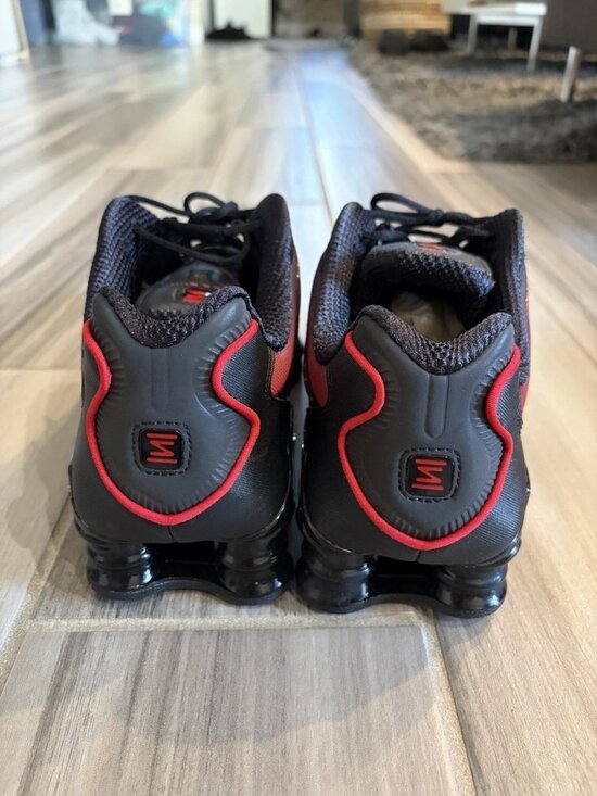 Men\'s Nike Shox TL Casual Shoes - Deadpool Black/University Red IF6202-001 main image 14
